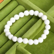 Natural White Shell Bead Mother of Pear Round Beaded Bracelet Women Fashion Simple Stretch Wrist Bangles Yoga Meditation Gift